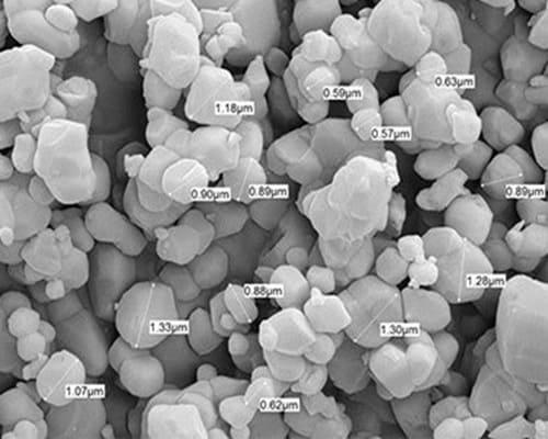 Aluminiumnitrid Oberflächenmodifikation Pulver SEM